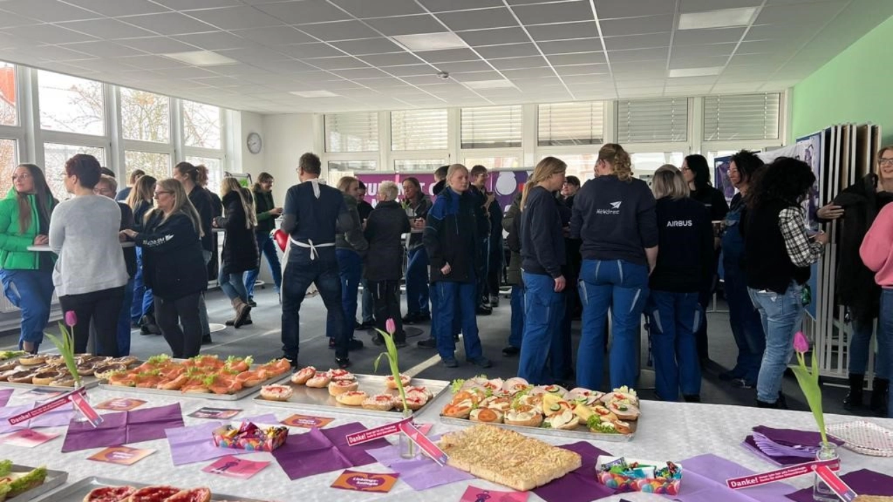 Bilder der betrieblichen Aktionen zum Weltfrauentag