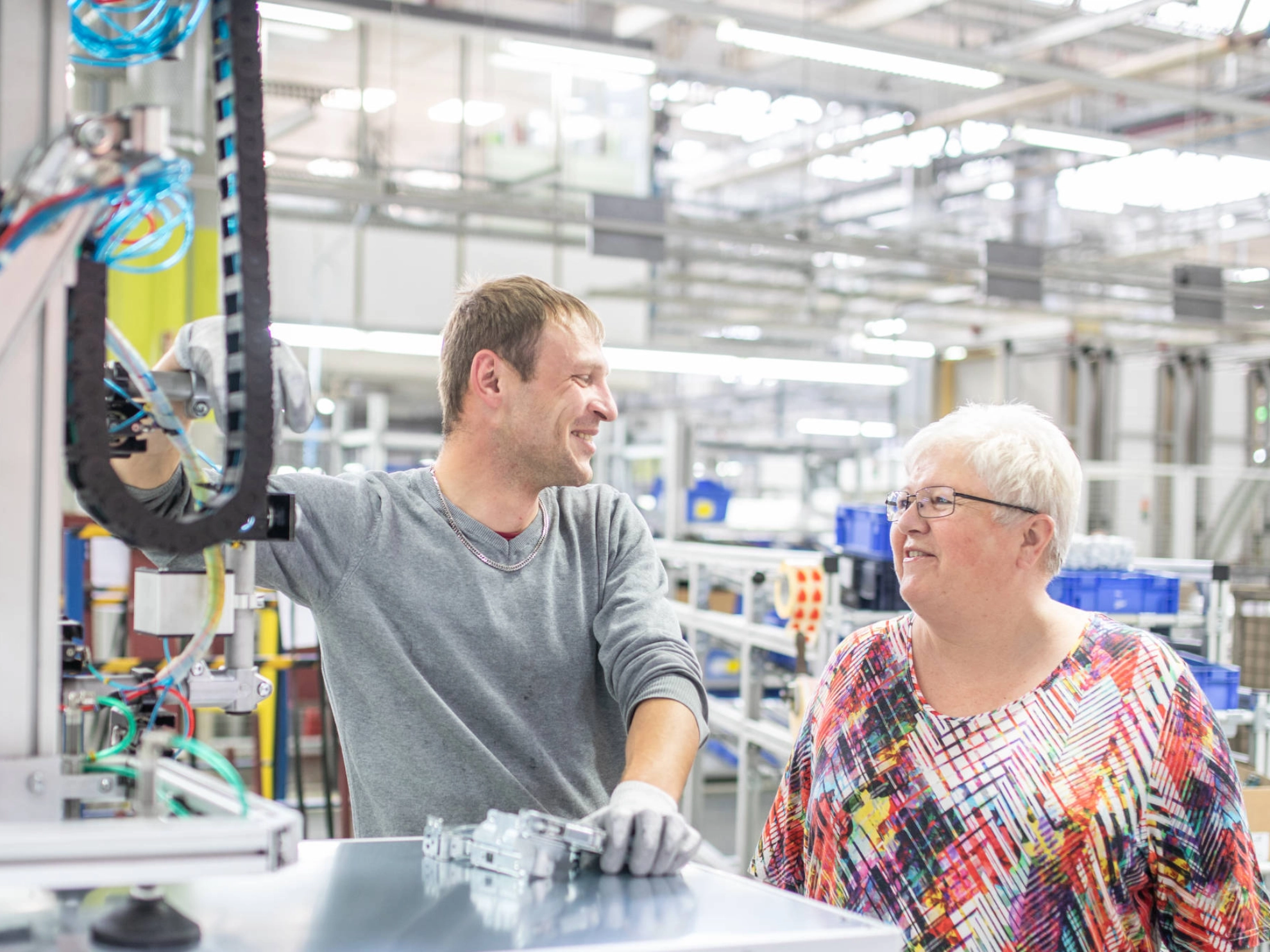"Nötig sind konkrete Maßnahmen, um Belastungen spürbar zu senken", Gundi Fetze, Betriebsräting bei BSH in Giengen und Dirk-Peter Kasat.