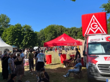 IG Metall auf dem Fonsstock in Nordenham